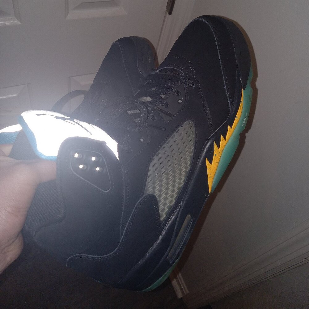 Men Jordan 5s Aqua 11.5 2022